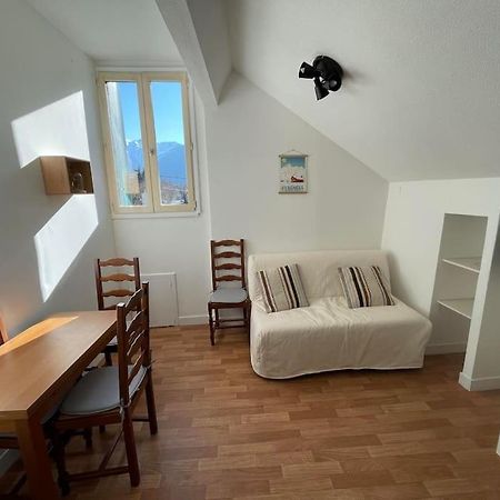 Appartement T2 Bagneres-de-Luchon Екстер'єр фото
